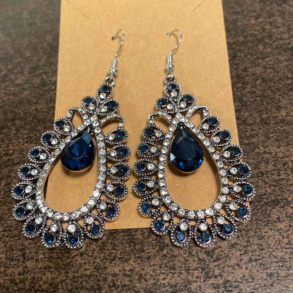 Dramatic Dangle Blue And Rhinestone Earrings - image 4